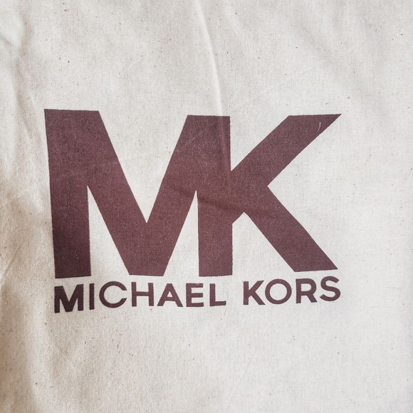 Michael Kors | Beige Tan Dustbag Handbag Medium - Picture 2 of 4